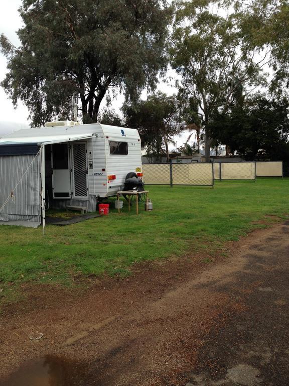 Newell Hwy Caravan Park Parkes Exterior foto